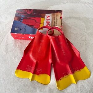 Da Fin Hawaii Pro Model Swim Bodyboarding Fins - Size XL 13/14- Orange/ Yellow